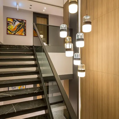 Szálloda The Fortyfive Business & 4*