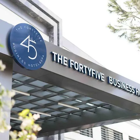Szálloda The Fortyfive Business &