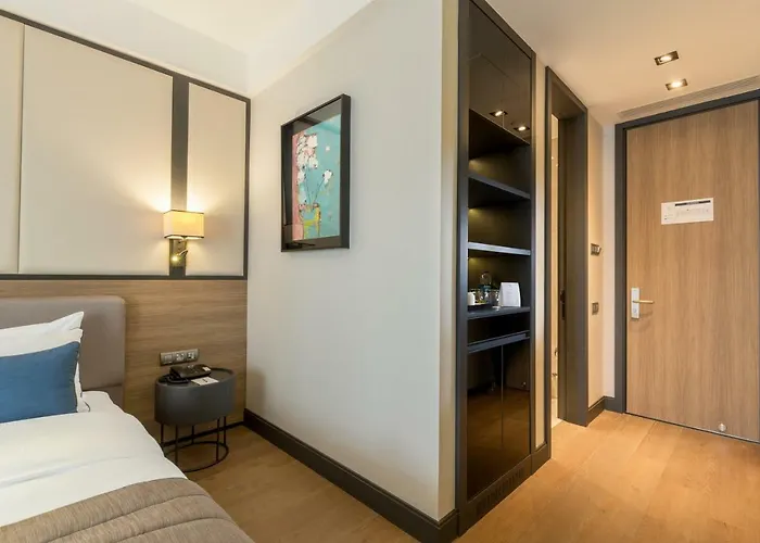 The Fortyfive Business & Hotel 4*