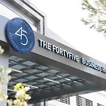 מלון The Fortyfive Business &