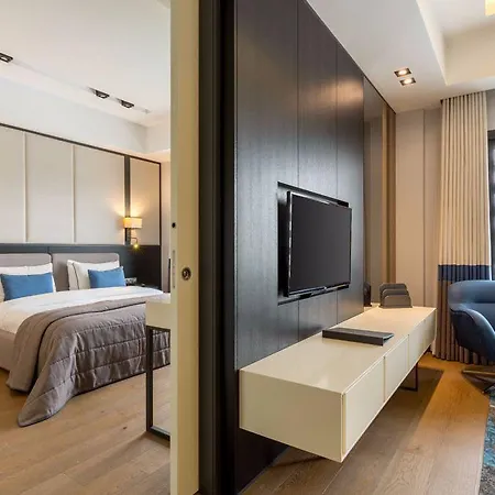 The Fortyfive Business & Hotel