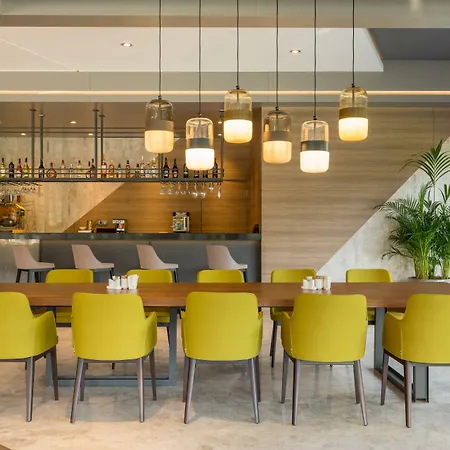 The Fortyfive Business & 4*