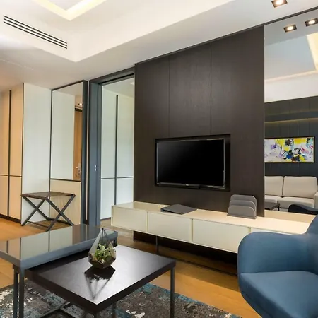 The Fortyfive Business & Otel