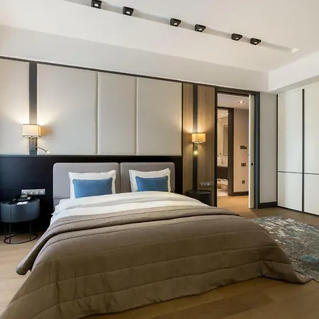 The Fortyfive Business & 4* Manisa