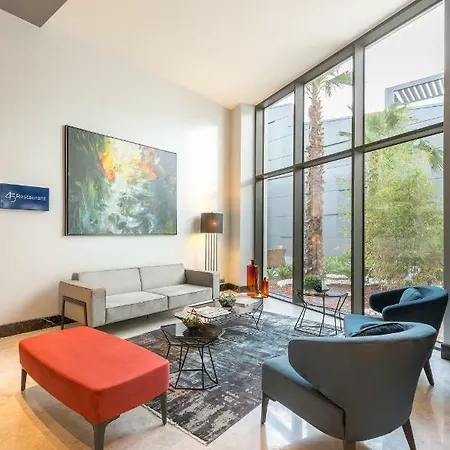 The Fortyfive Business & Otel 4*