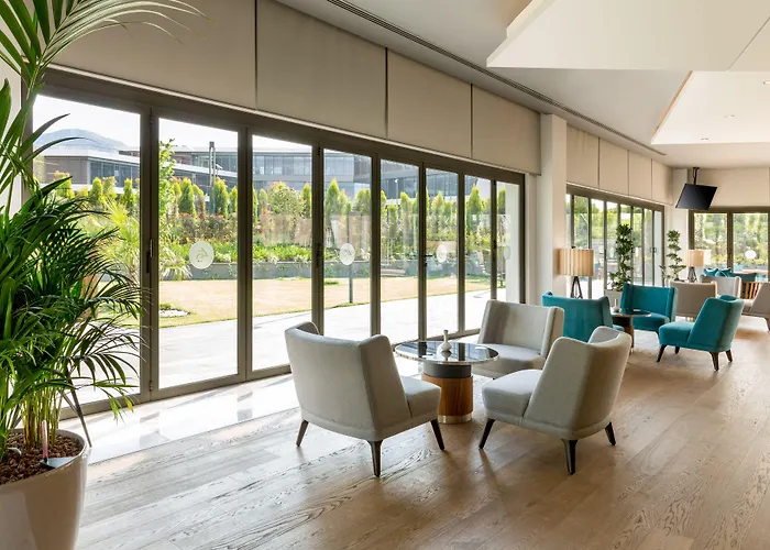 Szálloda The Fortyfive Business & Manisa