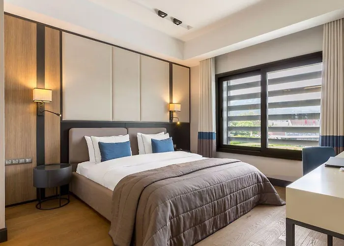 The Fortyfive Business & Szálloda Manisa