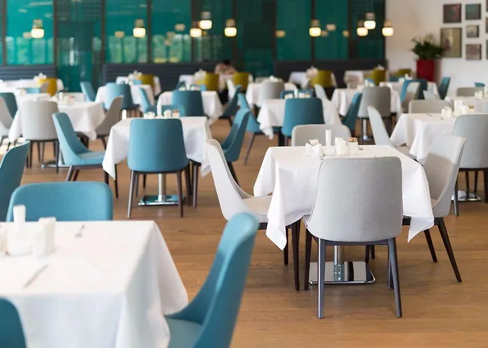 Szálloda The Fortyfive Business & Manisa