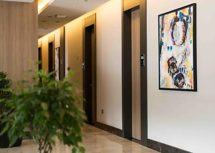 Szálloda The Fortyfive Business & 4*