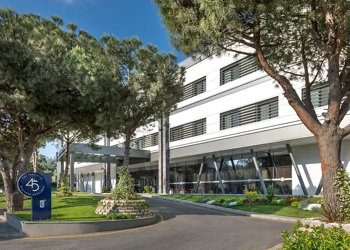 Szálloda The Fortyfive Business & 4*