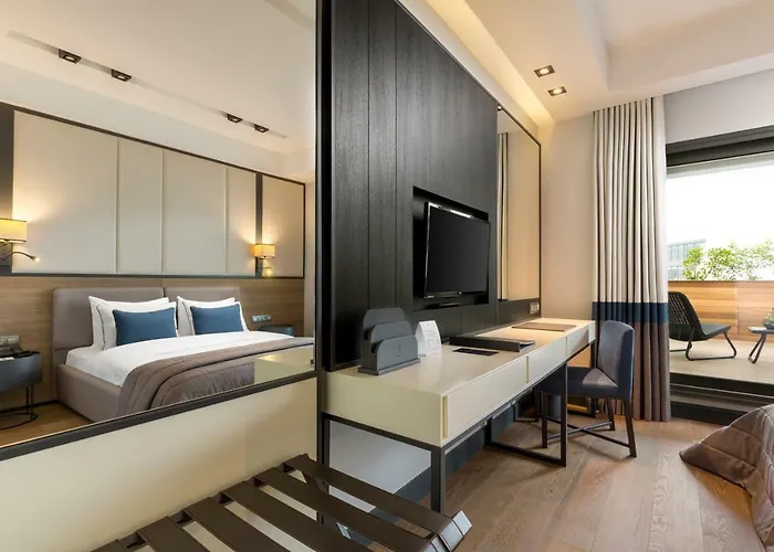 Szálloda The Fortyfive Business & 4*